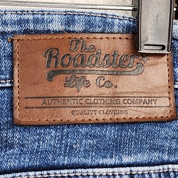 The Roadster Life Co. Men's Medium Blue Wash Mid Rise Slim Jeans - 36 - Picture 6 of 7